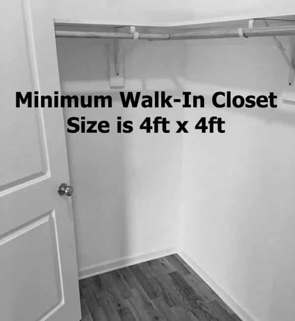 Standard walk in closet size