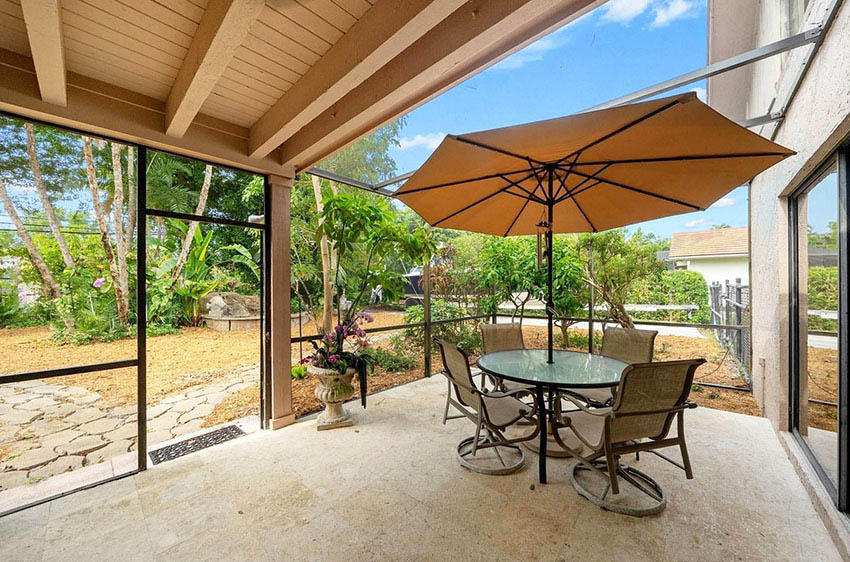 Sunroom with windows