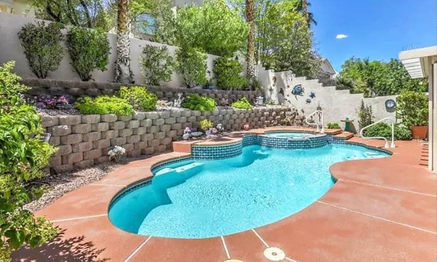 retaining wall above ground pool