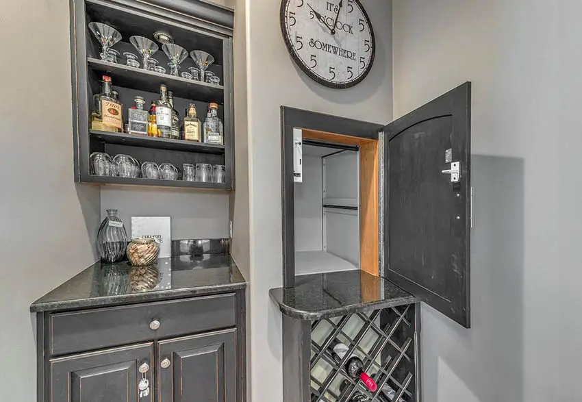 Home bar with dumbwaiter elevator