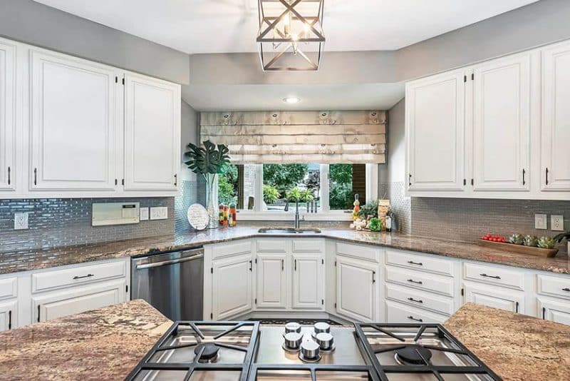 Decorating a Kitchen Corner Window