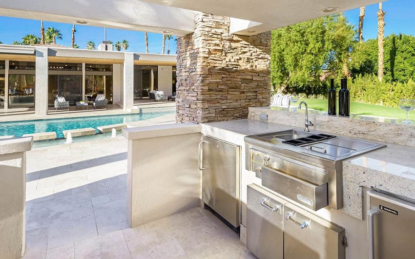 Outdoor kitchen with granite countertops