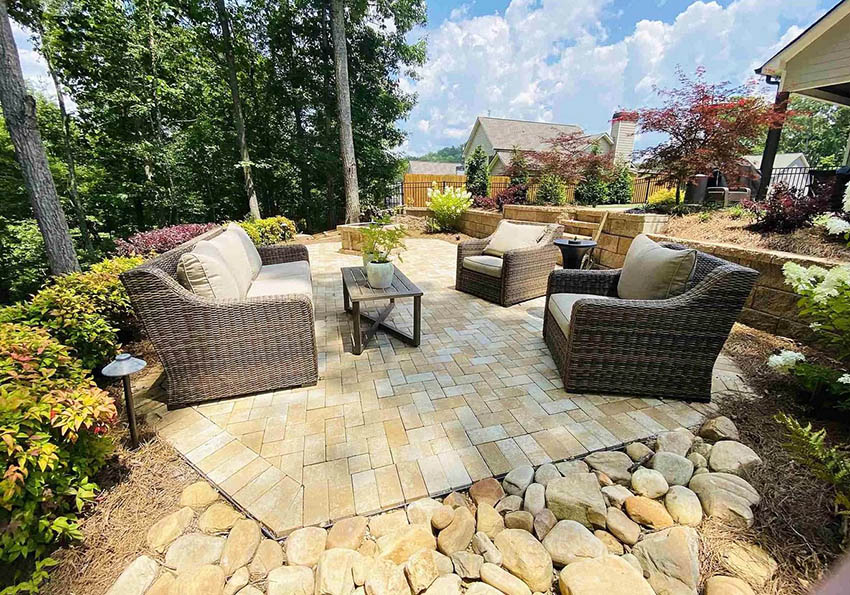 Backyard limestone paver patio