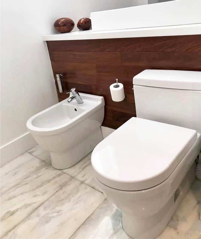 Standalone bidet