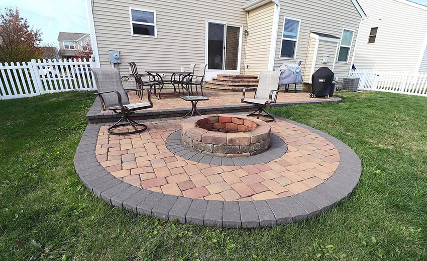 Diy paver patio design with fire pit