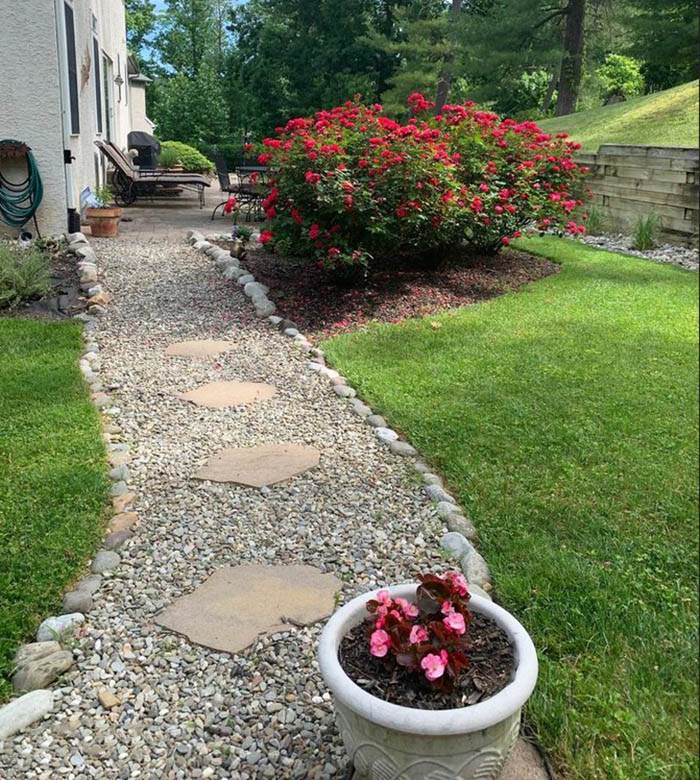 Gravel Backyard Ideas (Design Gallery) - Designing Idea