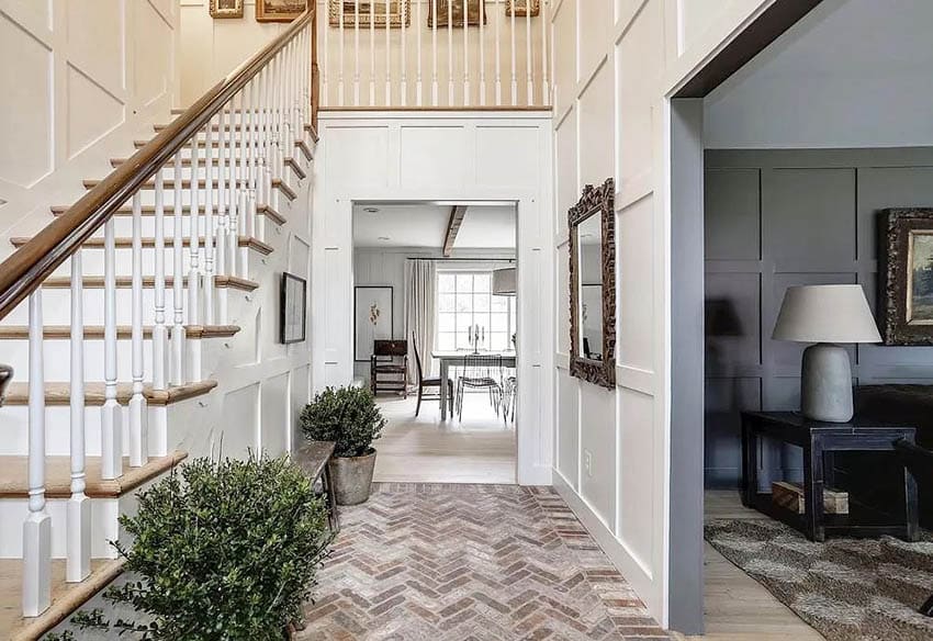 House entryway with brick veneer flooring