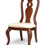 Queen anne style chair