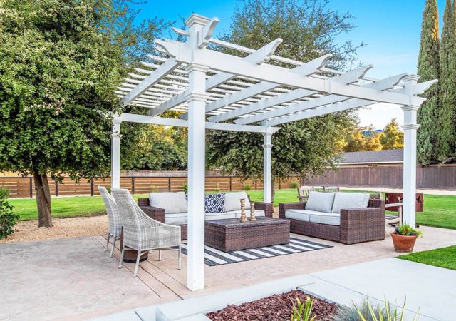 Pergola Dimensions (Design Guide)