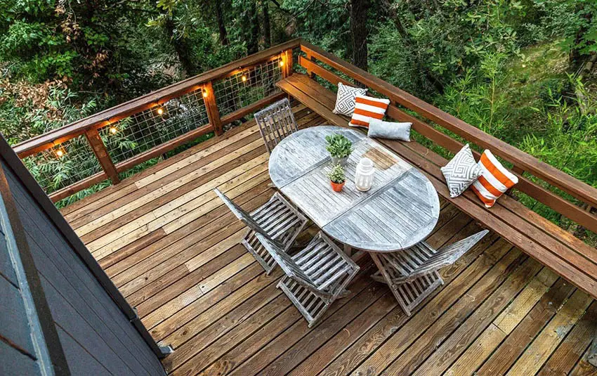 Лестница для террасы из дерева. Wooden Deck railnig ideas.