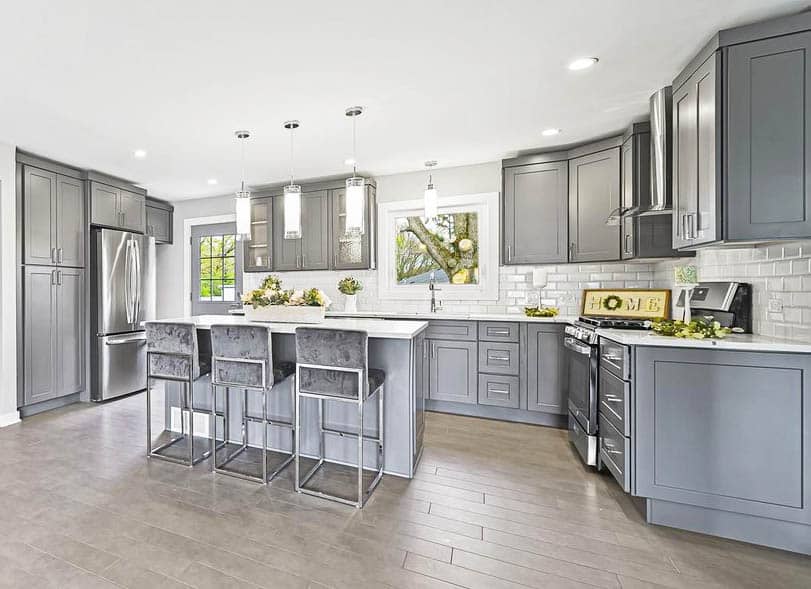 Kitchen with brown quartz tile 