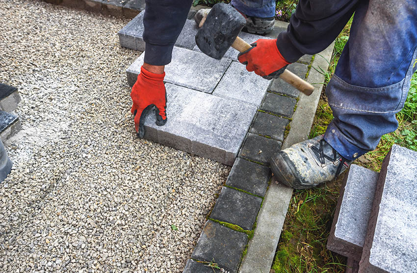 Gravel base under paver patio