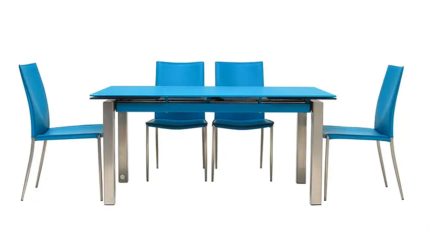Standard rectangular table size