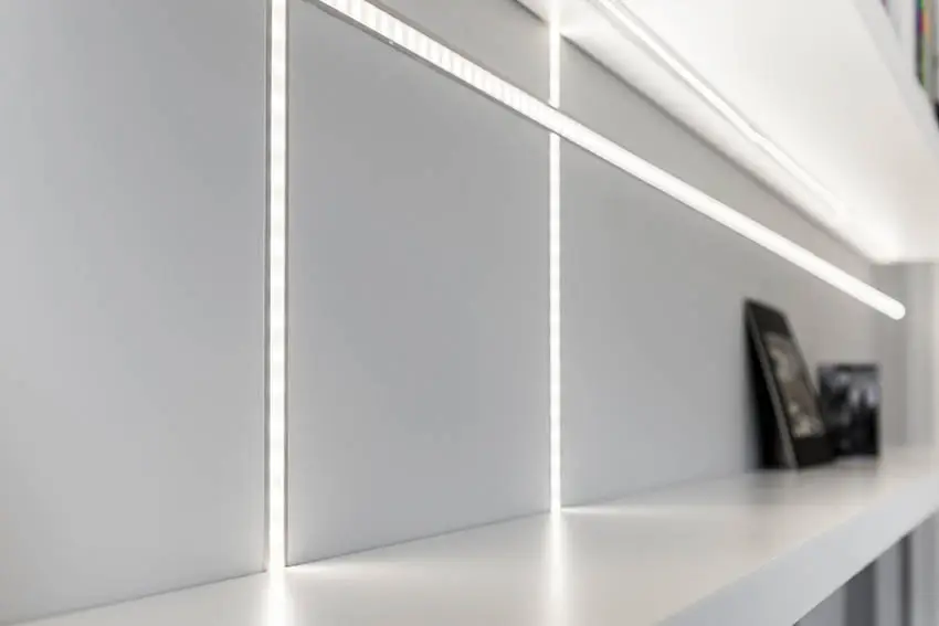 Shelving with led light strips