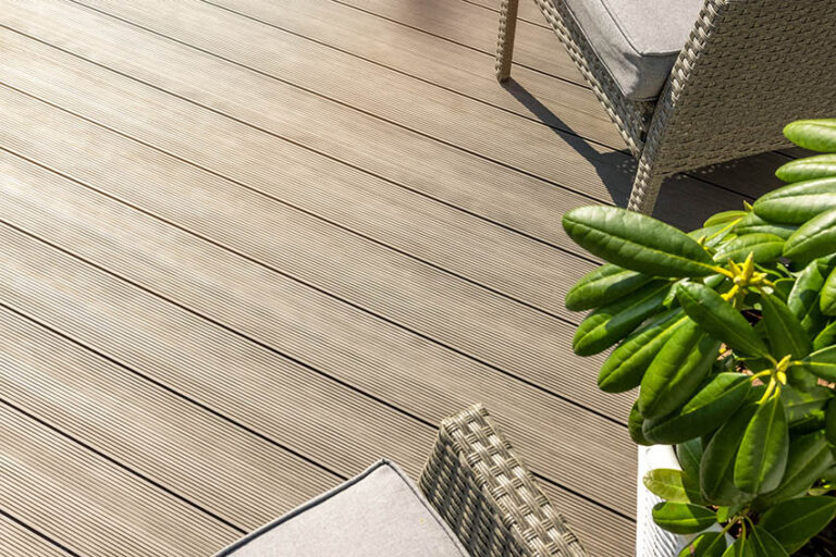 PVC Vs Composite Decking (Differences & Pros And Cons)