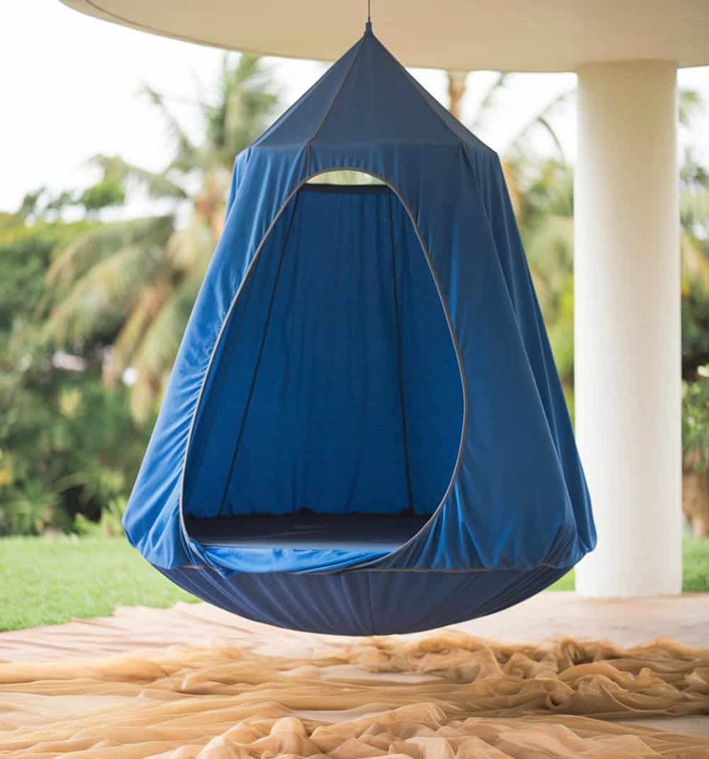 Hanging hangout tent for kids