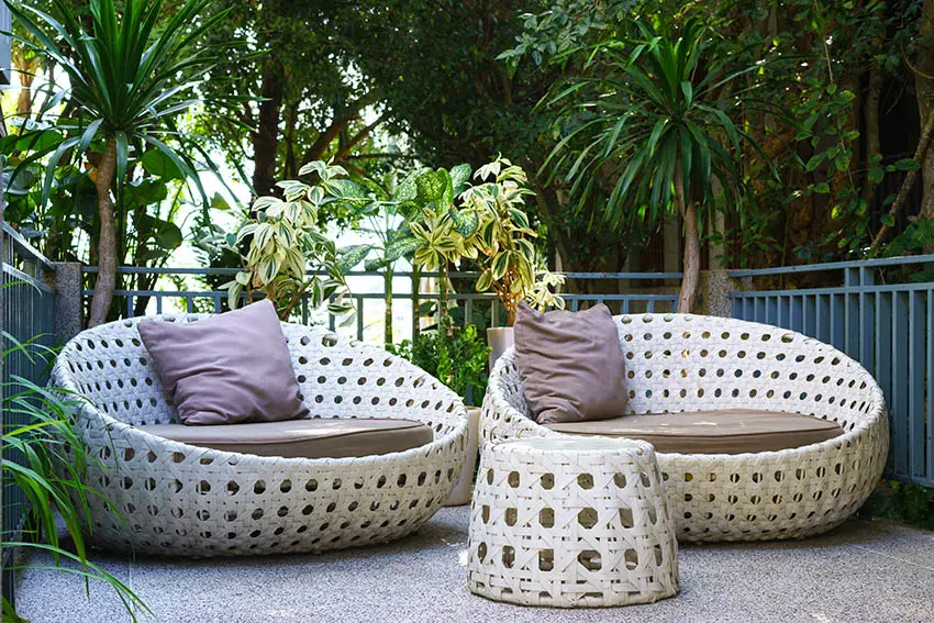 9 Concrete Patio Finishes (Types & Designs) - Designing Idea