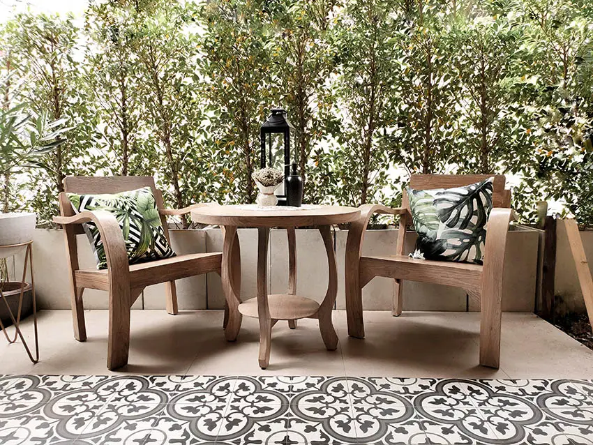 spanish style patio with cement tiles
