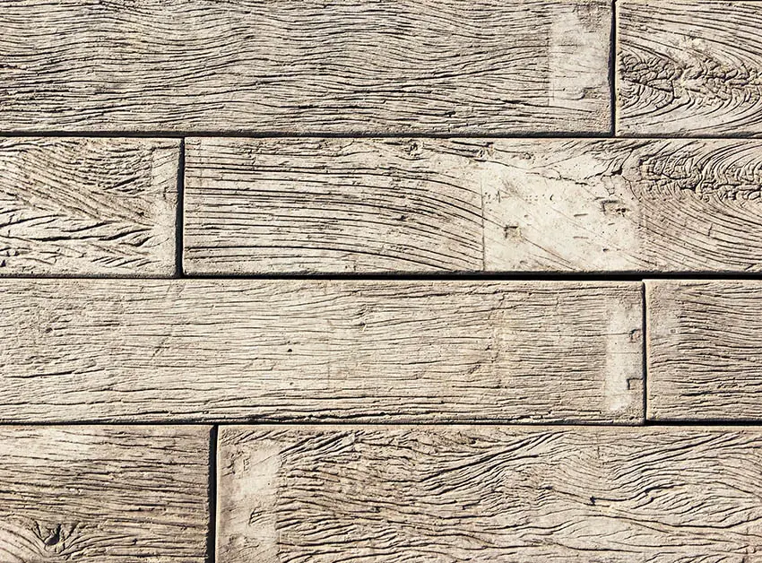 Stamped concrete wood planks design