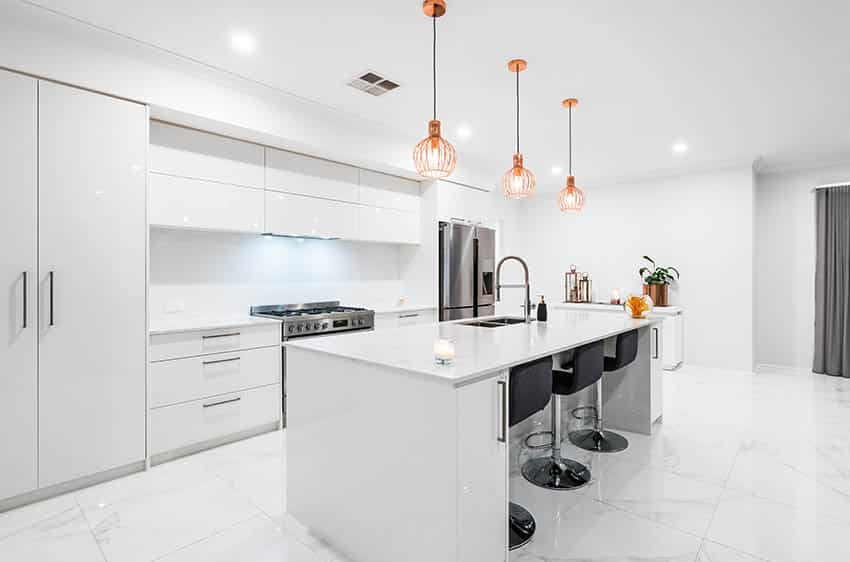 Modern Kitchen With White High Gloss Cabinets Large Island With White Quartz Marble Look Porcelain Tile Flooring Ss 