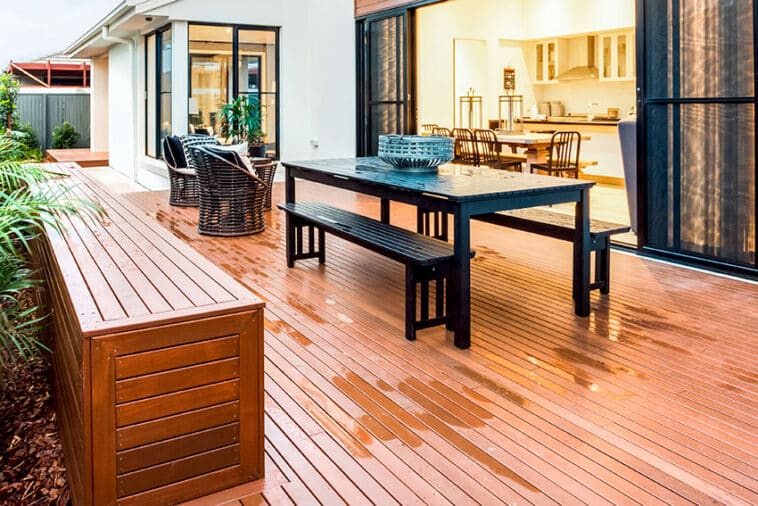 Pros and Cons of Polywood Furniture