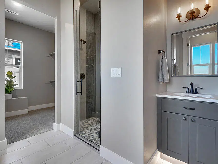Contemporary bathroom with walk-in shower