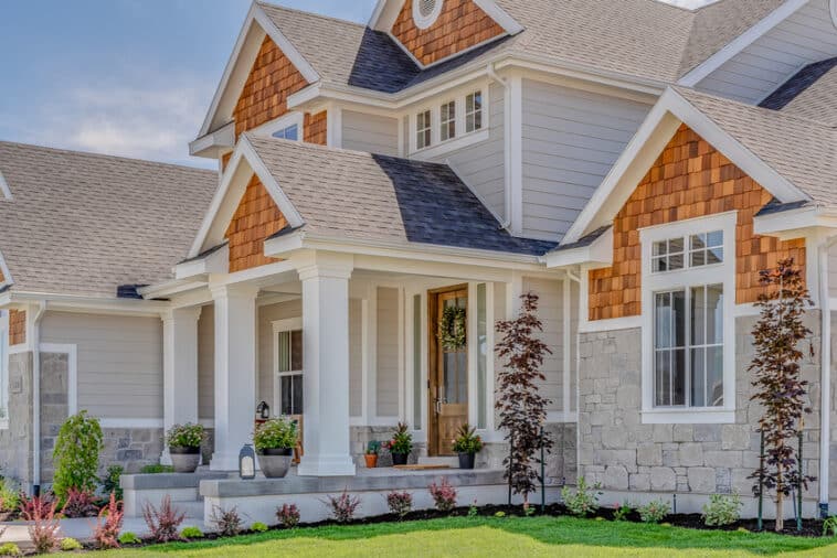 Matching Siding and Roof Colors