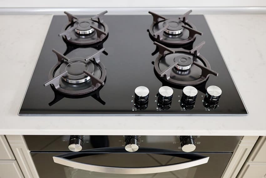 Modern cooking range in classic design