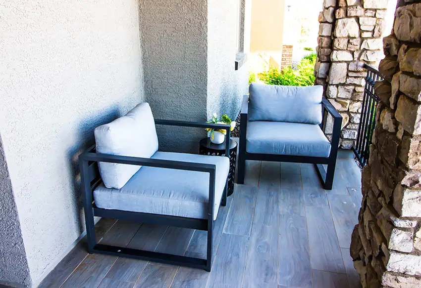 Outdoor polymer chairs