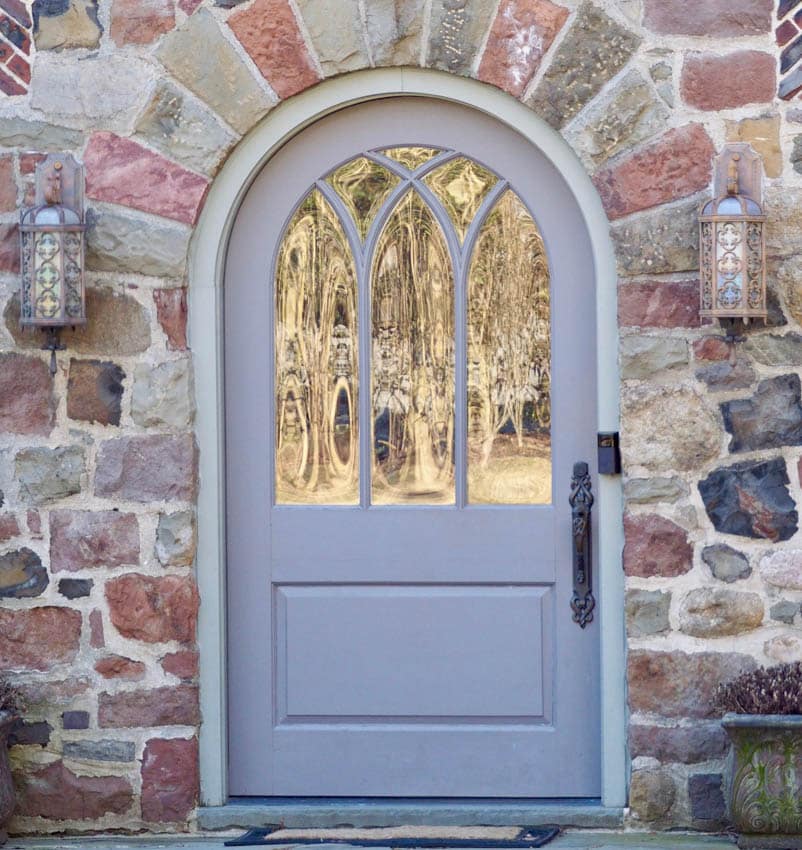 Arched door masonry wall