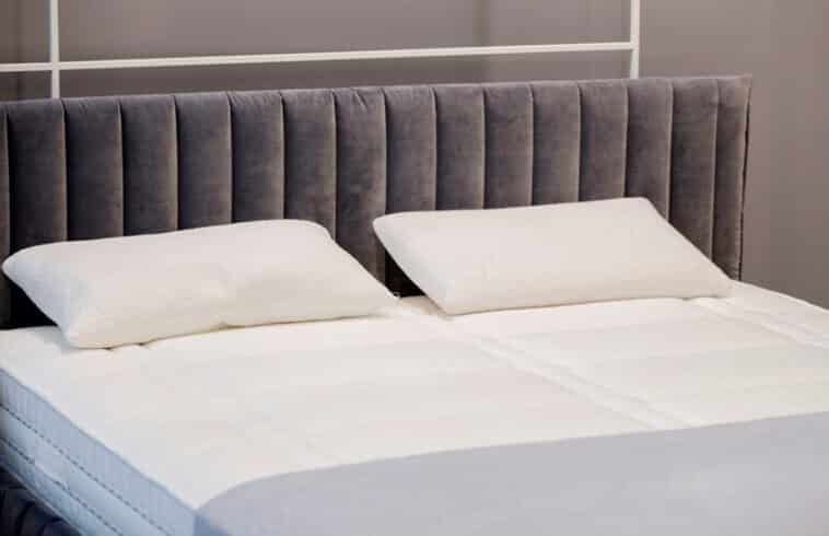 Pros And Cons Of Water Bed Pros and Cons of a Water Bed