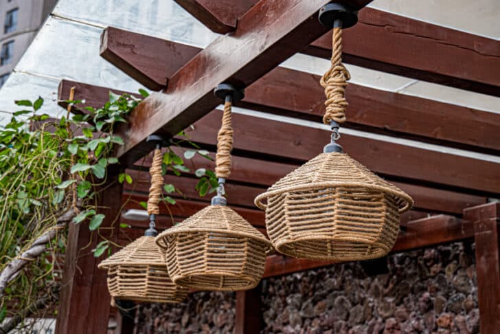 9 Stylish Outdoor Kitchen Lighting Ideas To Consider