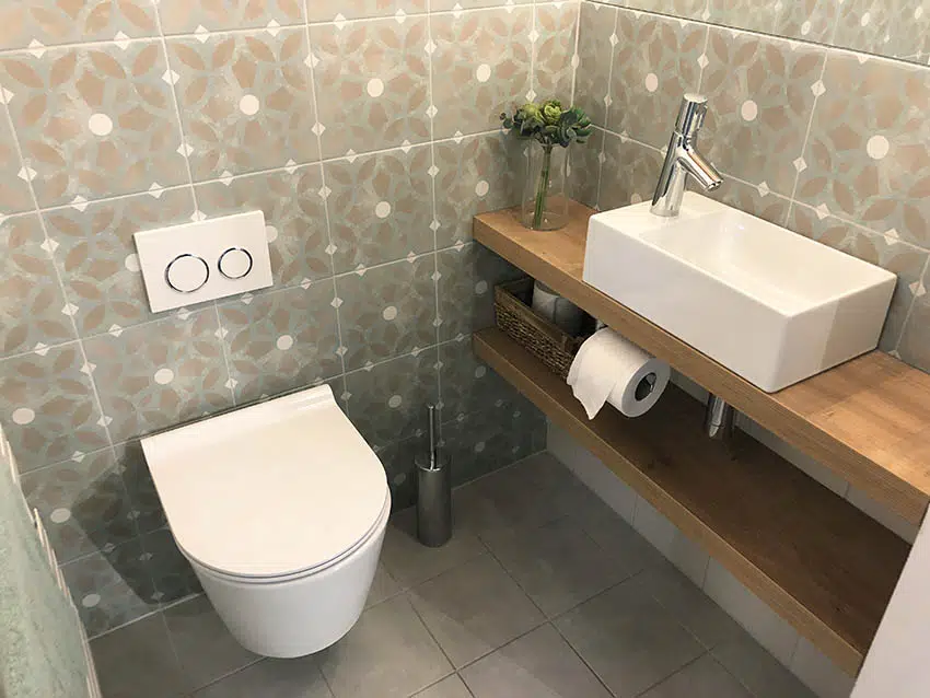 Floating toilet with plastic seat