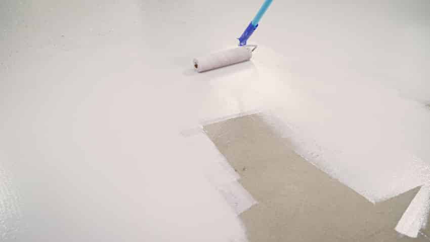 Priming tile floor for epoxy