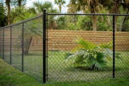 Types of Chain Link Fence (Materials & Options)