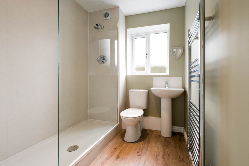 Bathroom with frosted glass window