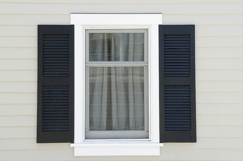 Exterior window shutters