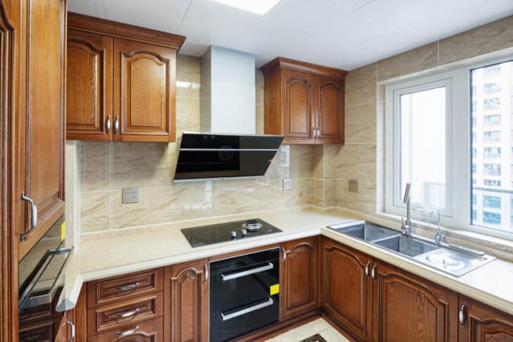 What Color Countertops Go With Maple Cabinets