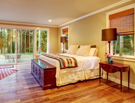 What Colors Go with Cherry Wood Bedroom Furniture
