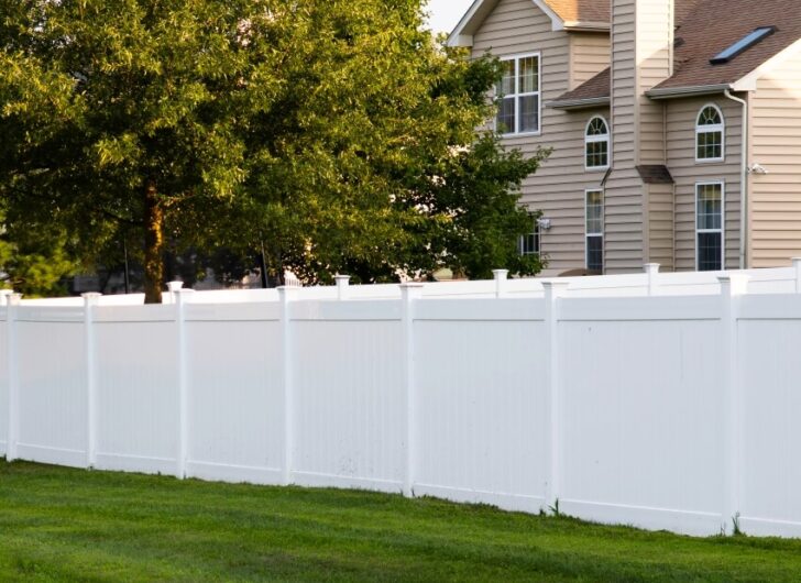 Pros and Cons of Vinyl Fencing