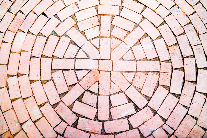 Whorled red bricks 