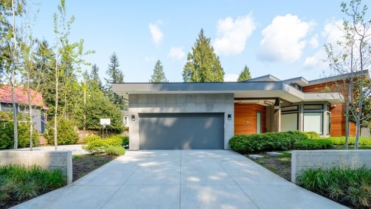 Mid Century Modern Garage Doors