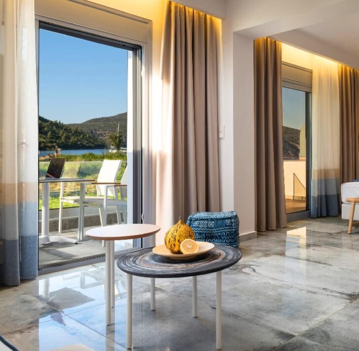 Floor-To-Ceiling Window Treatments For Luxury Penthouse Apartments preview