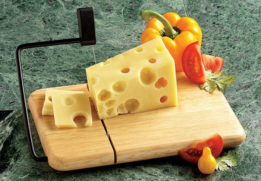 Prodyne thick beechwood cheese slicer
