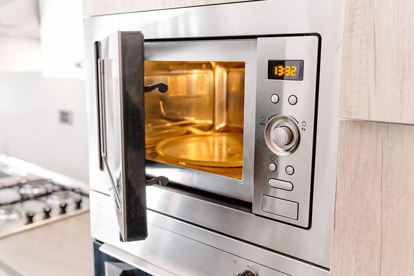 Built in microwave with stainless frame