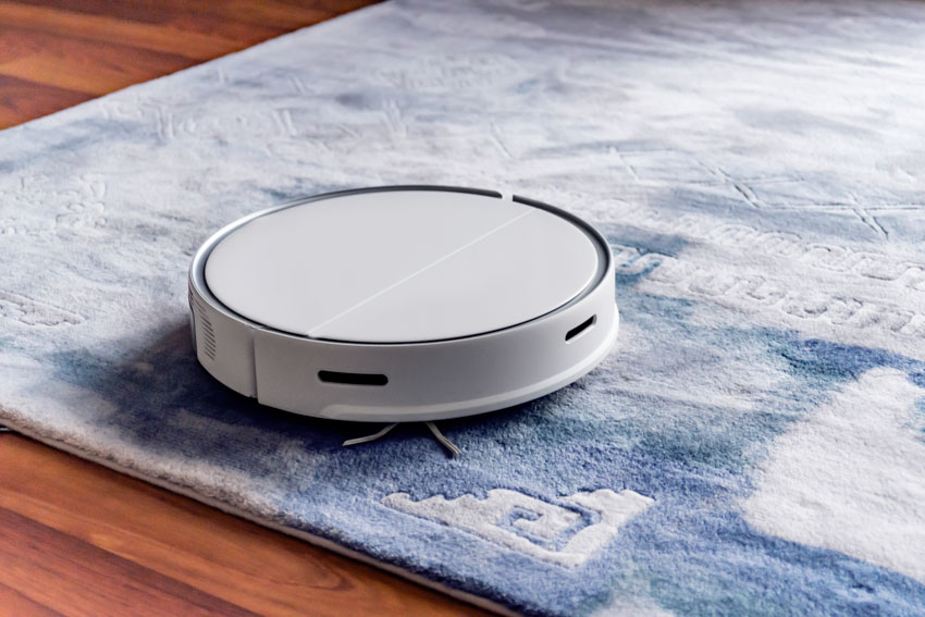 Robot vacuum cleaner carpet wood floor