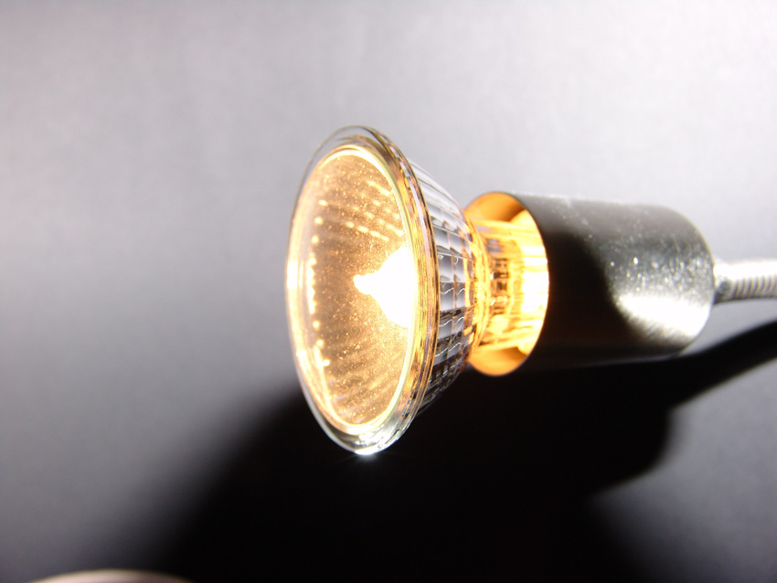 Close up of a halogen bulb