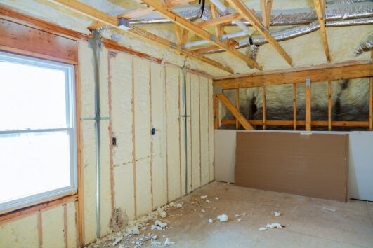 Pros and Cons of Insulating a Garage