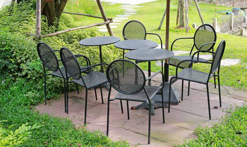 Aluminum chairs and tables for outdoor garden