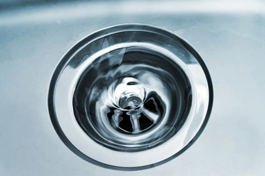 Metal drain stopper for bathtubs